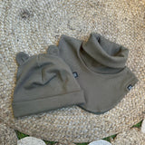 Teddy HAT WITH A SCARF