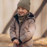 Teddy müts koos salliga