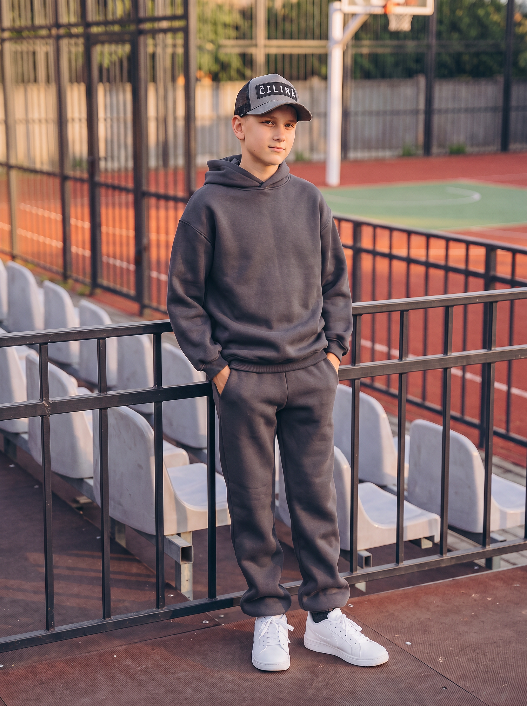 BASIC Oversize Hoodie