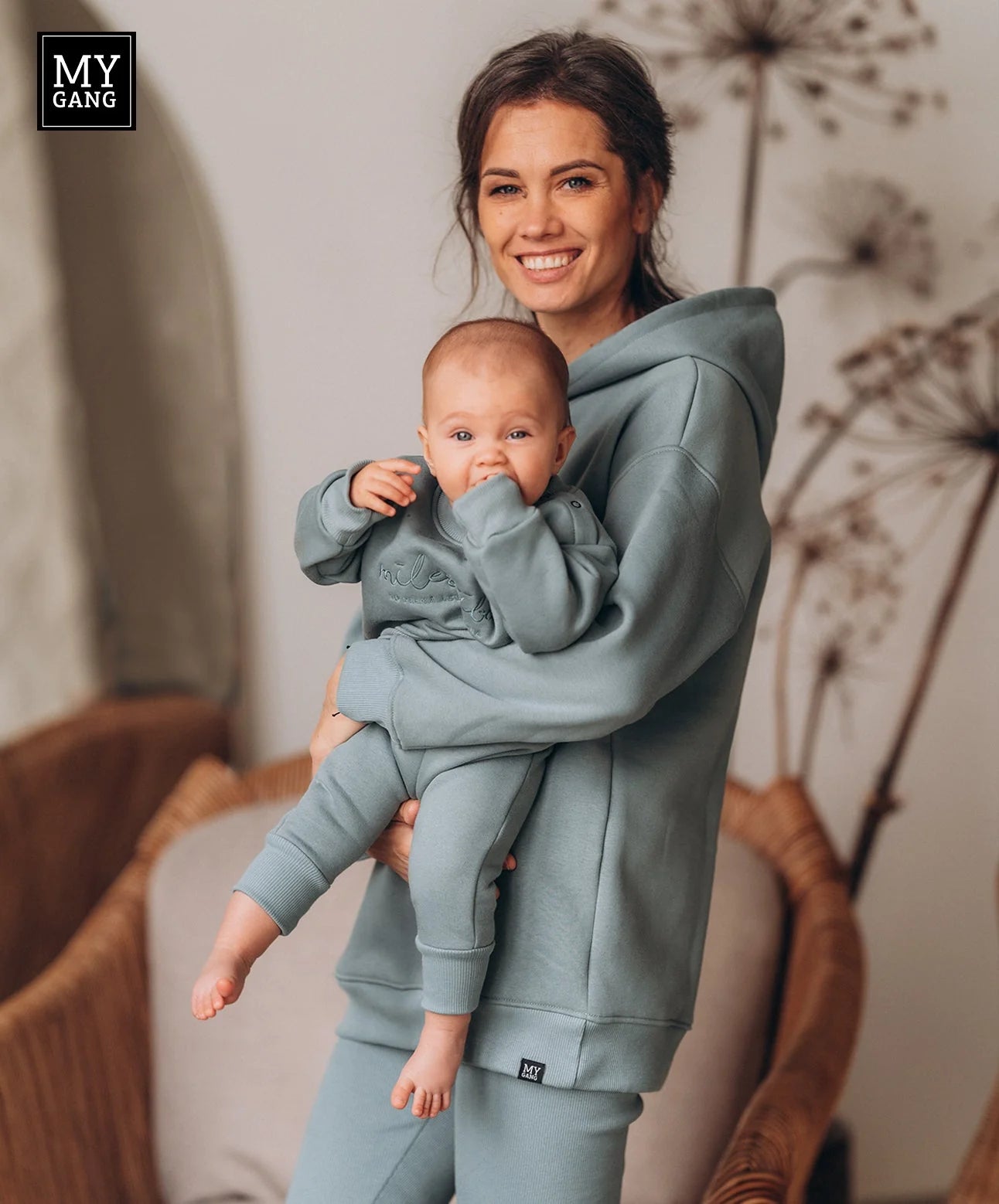 Oversize Hoodie või Džemper EMME