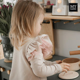 Sweatshirt dress with frills SUUR ÕDE